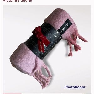 Victoria secret scarf
